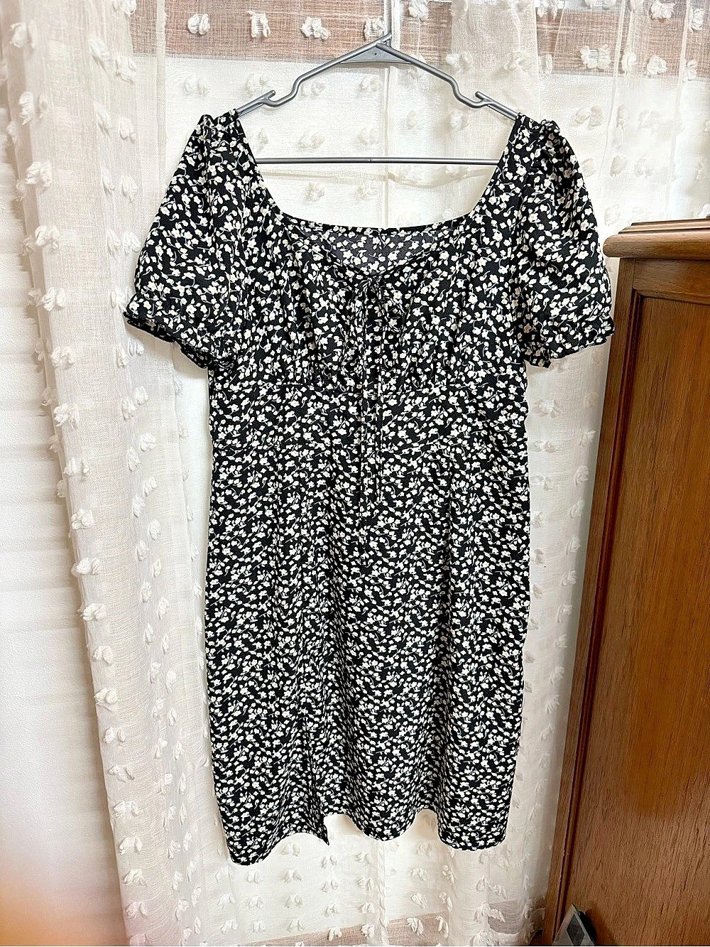 SHEIN Curve Allover Floral Print Tie Front Split Thigh Dress Curve Floral Tie XL